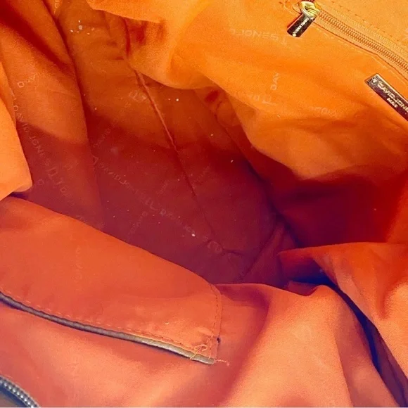 David Jones Paris Dark Beige Taupe Zippered Purse - Picture 5 of 5